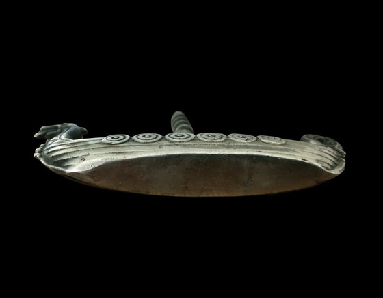 Image 1 of Sacacorchos de peltre antiguo – Barco vikingo – Alemania, circa 1960