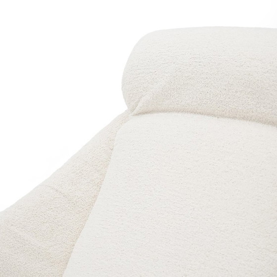 Image 1 of Pair of white bouclé armchairs, 1950s