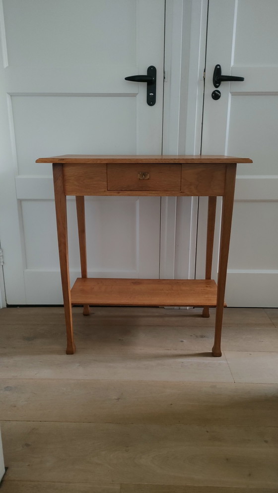Image 1 of Antieke sidetable art deco tafel vintage tafeltje eiken