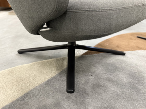 Image 1 of Vitra Grand Repos con poggiapiedi grigio melange