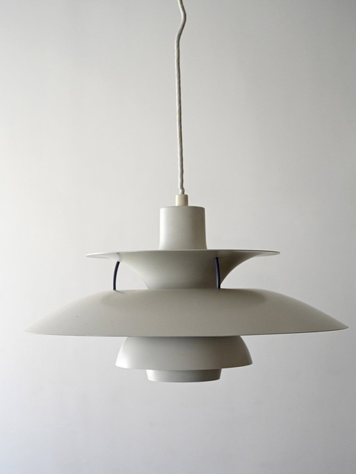 Witte PH 5 Hanger van Poul Henningsen
