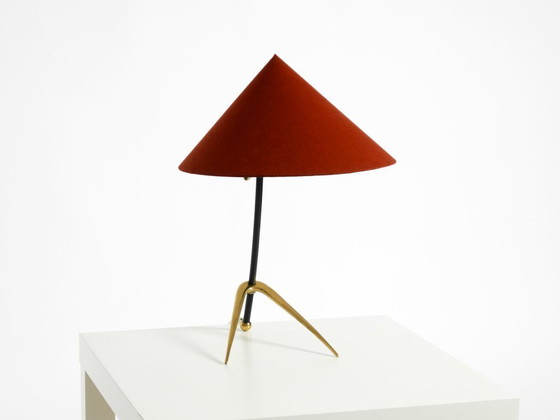 Image 1 of Beautiful, large, original Kalmar Mid-Century Modern tripod brass table lamp with a new fabric shade
