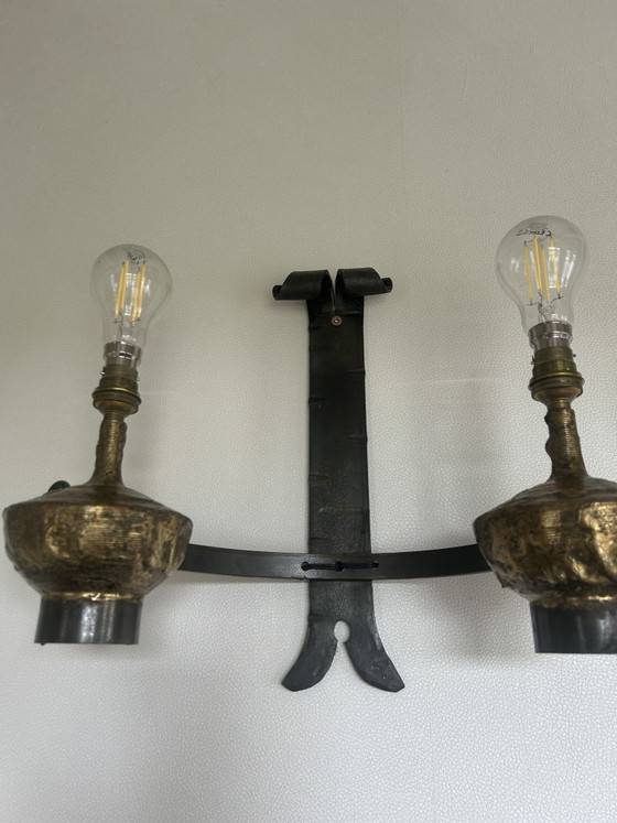 Image 1 of Grand Ensemble Art Déco en Fer Forgé et Bronze – Lustre 6 Feux et 2 Appliques (Signé BRÉ MAX)
