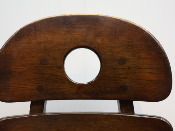 Image 1 of Brutalist fishbobe chairs set van 4 massief eikenhout