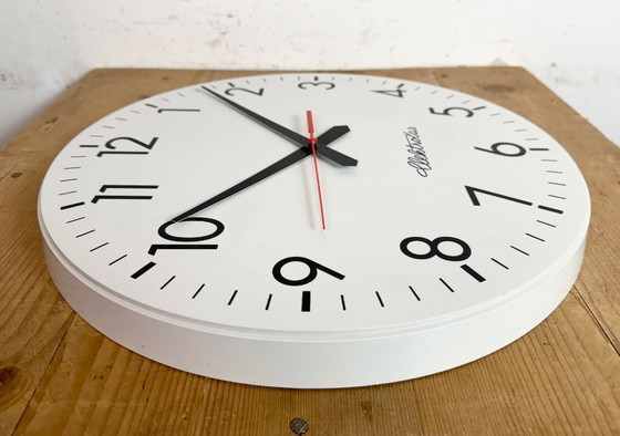 Image 1 of Grande horloge murale de bureau vintage d'Elektročas, années 1990