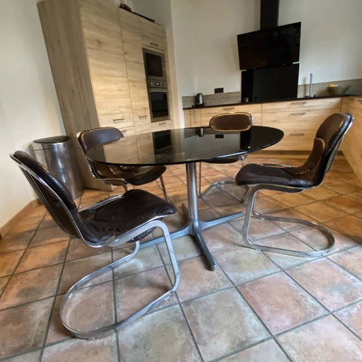 Roche Bobois oval table. 1970. Space age. 150x120.