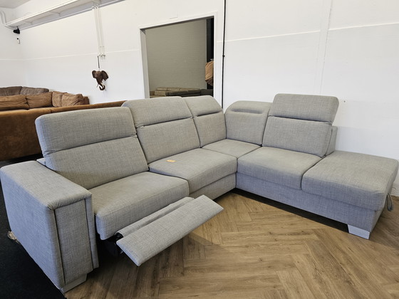 Image 1 of Henders & Hazel - Divano angolare regolabile elettricamente