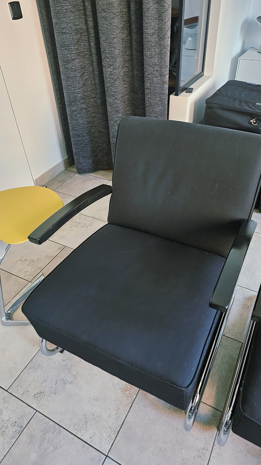 2 Thonet S411 armchairs