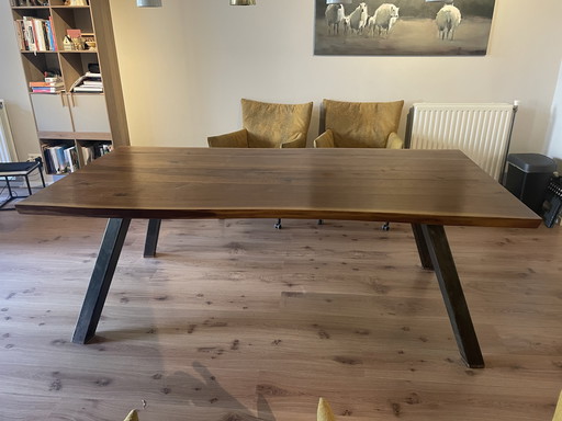 Table à manger en noyer Riva 1920