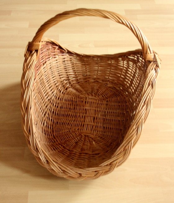 Image 1 of Schöner Großer Kaminholzkorb - Dekorativ - Handgearbeitet - Geflochten