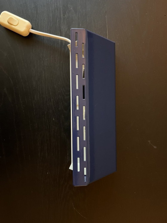 Image 1 of Applique murale robuste – métal bleu – années 90 – design moderne