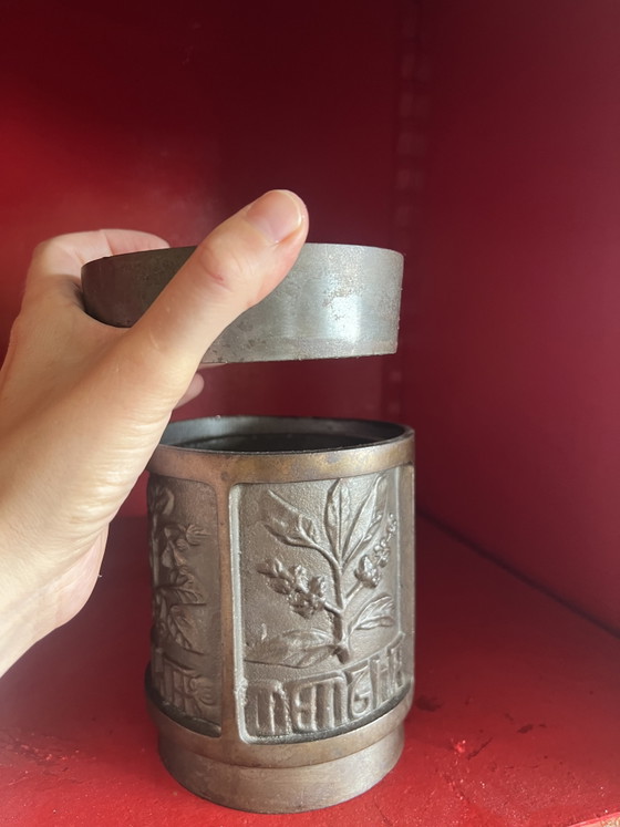 Image 1 of Pot d’apothicaire vintage en fonte 