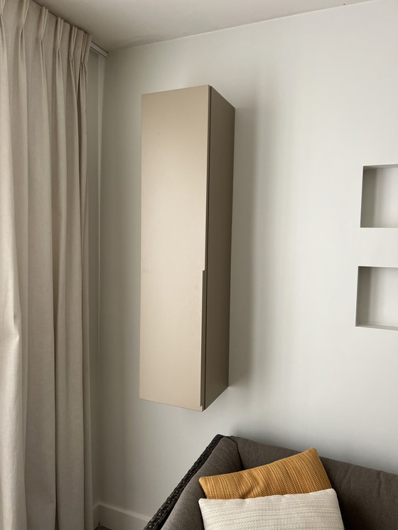 Image 1 of Armadio a muro di Cappellini