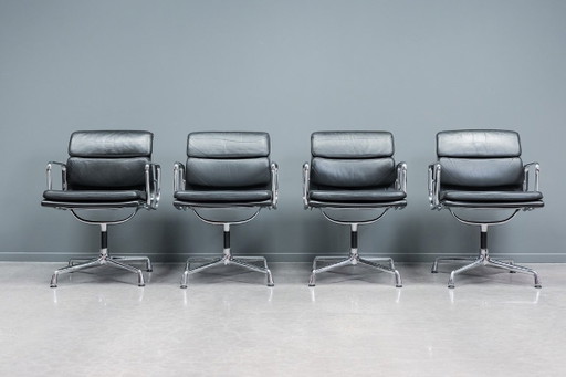 Chaises Eames EA208 Softpad, 15x