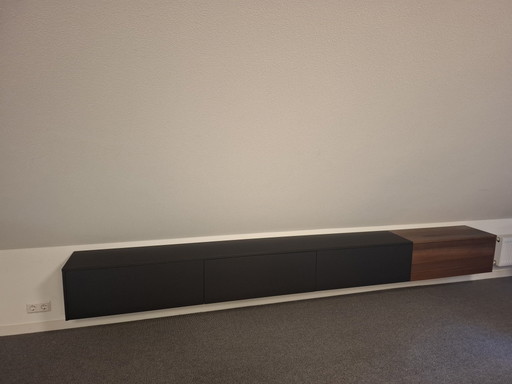 Buffet bas flottant / Meuble TV
