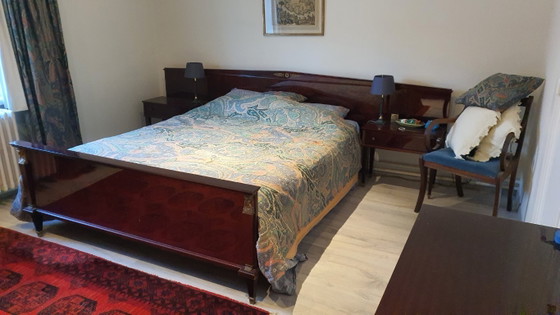 Image 1 of Vintage slaapkamer : dubbel bed met nachtkastjes + grote kleerkast + dressoir + dressboy