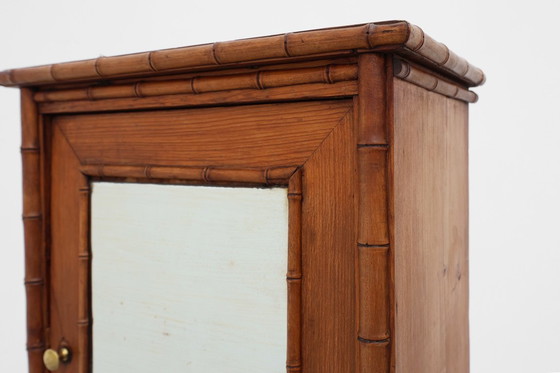 Image 1 of Mobile speziale in finto bambù con specchio e cassetto, Francia, 1900