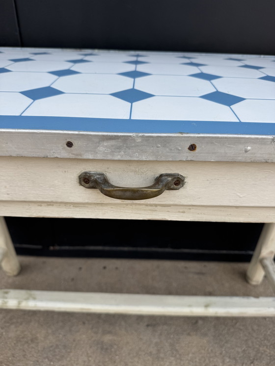 50s Enamelled Sheet Metal Wood Kitchen Table – Side tables, Vintage (photo 8 of 15)