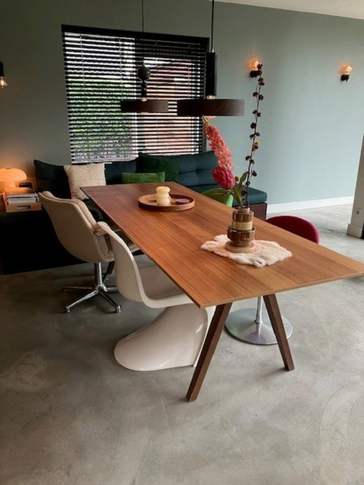 Walnut Dining Table (veneer) Ikea Stockholm