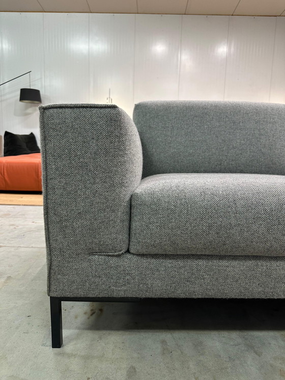 Image 1 of NEW CONDITION 2.5-seater Design on Stock Aikon – Ploegwol