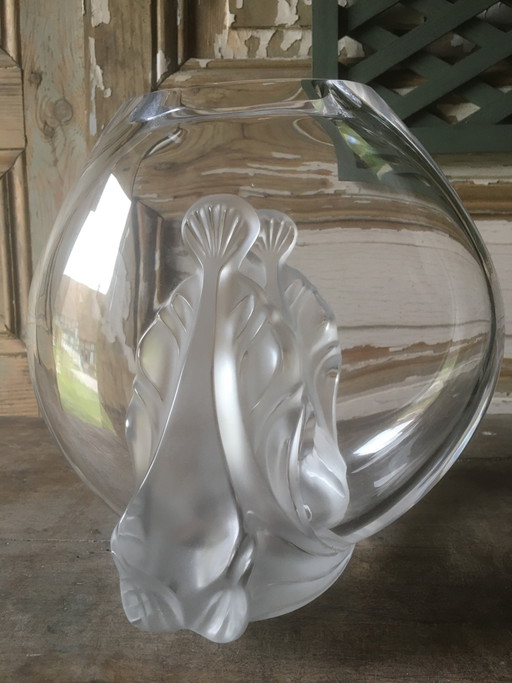 Vase in Garance Kristall von Lalique