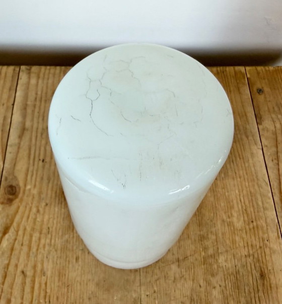 Plafonnier vintage en porcelaine blanche avec verre opalin, années 1970 – Appliques murales (photo 5 of 14)