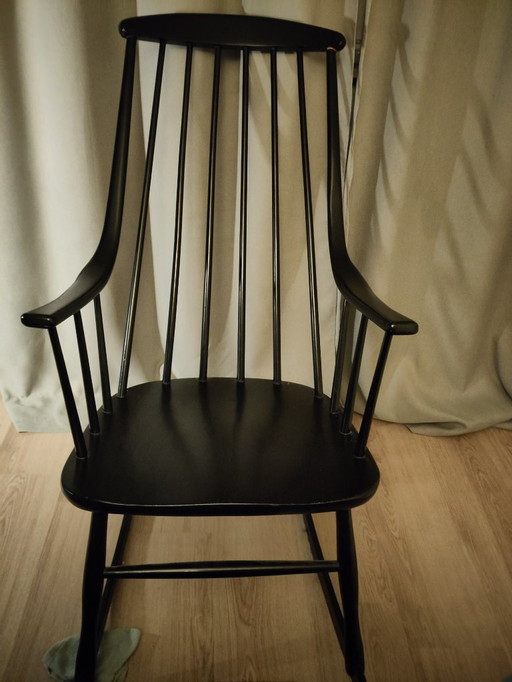 Sedia a dondolo nera vintage