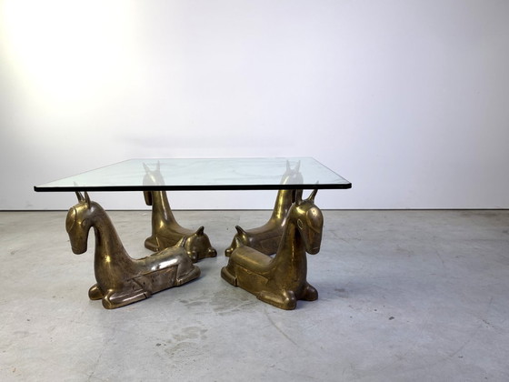 Vintage brass foal coffee table, 1970 – Glass (photo 2 of 11)