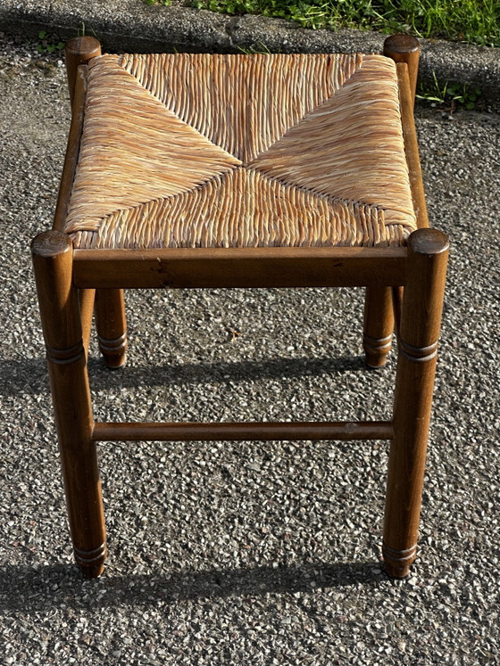 Vintage Wooden Stool with Straw Seat – 60s (photo 3 of 4)