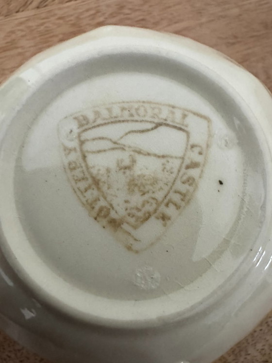 Image 1 of Splendido set vintage: set di 6 tazze e piattini "Staffordshire flatback" del Castello di Balmoral