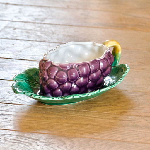 19th-century Sarreguemines earthenware sauce boat, grape