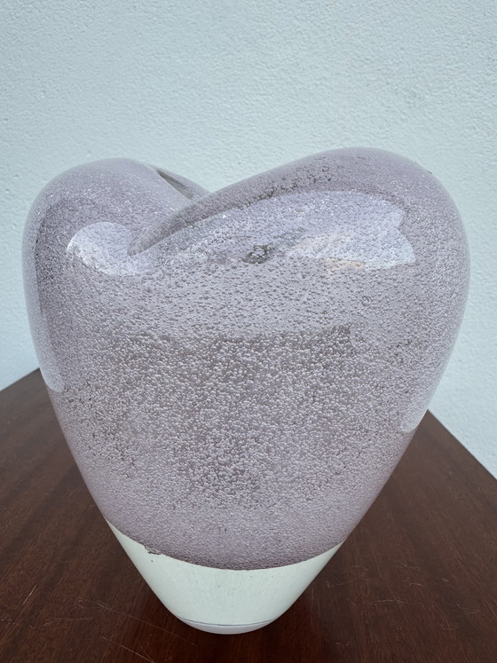 Image 1 of Heart-shaped vase in pink bubbled glass, 1960s