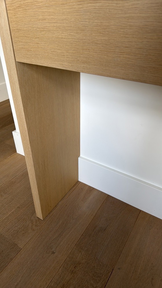 Image 1 of Console eiken fineer