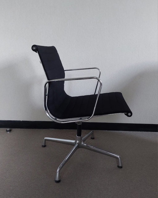 3 sedie originali Vitra sedie in alluminio EA108