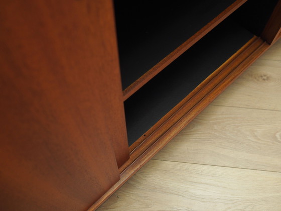 Image 1 of Buffet en teck, design danois, années 1970, production : Danemark