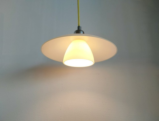 Image 1 of Vintage/Retro 'Nordic style' diffuus matwit glazen plafondlamp