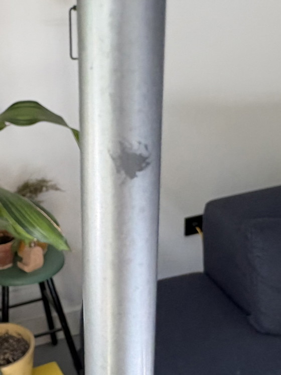 Image 1 of Vintage ‘teardrop’ hanglamp van opalineglas en hout 