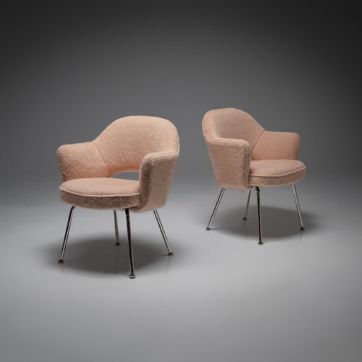 Esszimmerstuhl Modell 71 in Rosa von Eero Saarinen für Knoll, 2er-Set