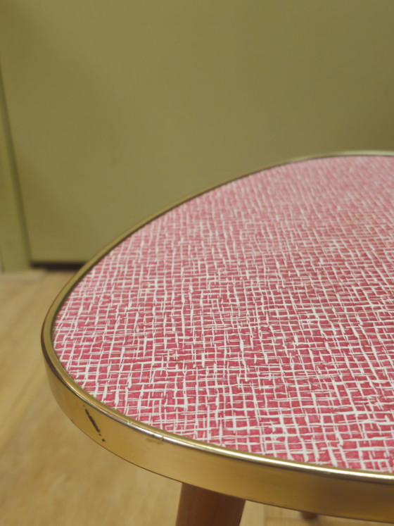 Image 1 of Table d'appoint vintage rose pour plantes