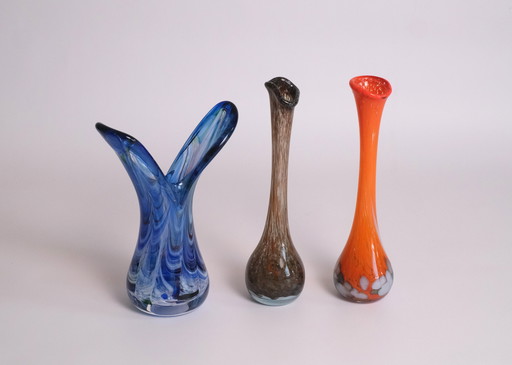 Ensemble de trois vases colorés de Murano