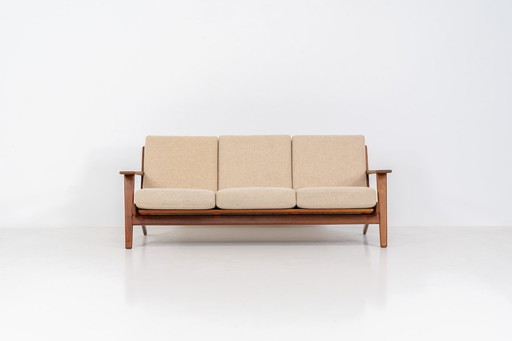 Early GE-290 3-seater sofa in oak by Hans J. Wegner for Getama (Denmark, 1953).