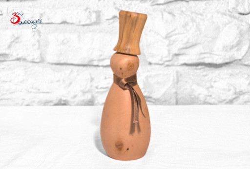 Pupazzo di neve decorativo in legno chiaro (pruno e bosso), 20x7cm