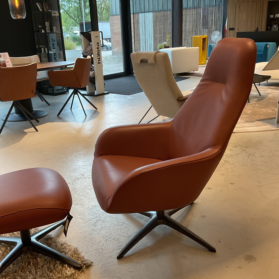 Image 1 of Pode Spot Two fauteuil met poef