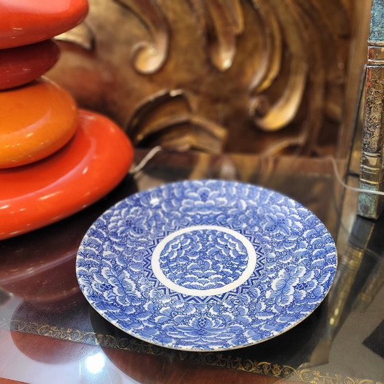 Image 1 of Pareja de platos / bandejas de porcelana de Arita, s. XX – Japón