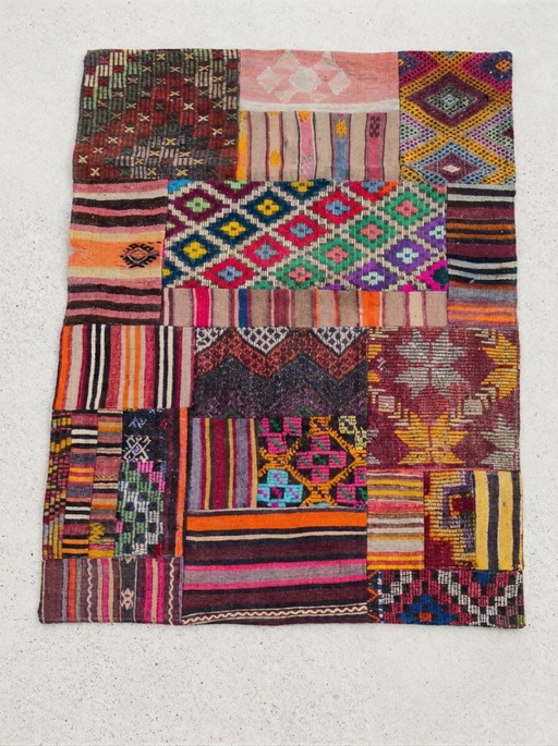 Multicolor Kelim Patchwork Rug, 182 x 124 cm