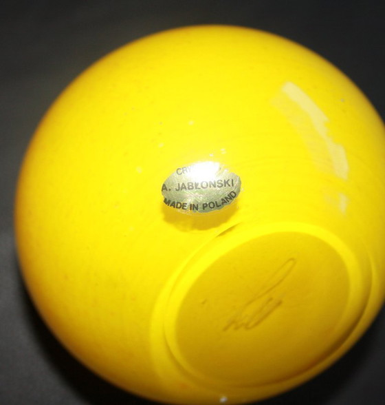 Decoratieve appelsculptuur, gesigneerd door Adam Jablonski. – Decoratieve objecten, Glass (photo 3 of 5)