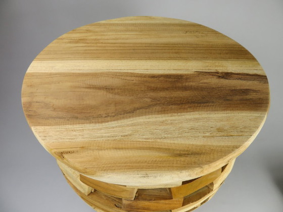 Image 1 of Handgefertigter Teakholzhocker / Beistelltisch