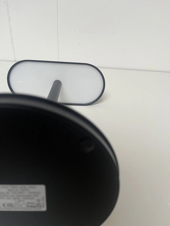 Image 1 of Lampe de table linéaire