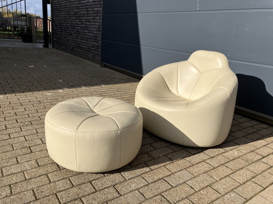 Image 1 of Ligne Roset Pumpkin 1 plaza + puf de cuero beige Pierre Paulin
