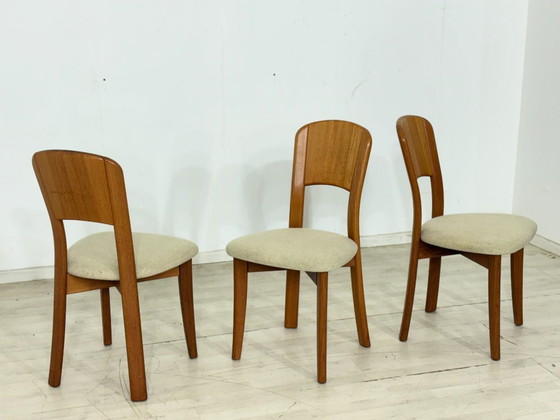 Image 1 of Prachtige vintage eetkamerstoelen / stoelen uit het midden van de vorige eeuw – jaren 60